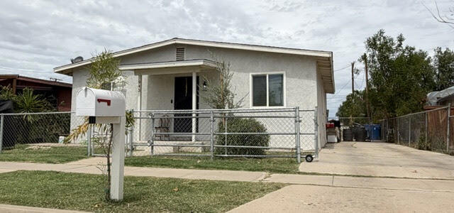 943 J Street Property Photo 1