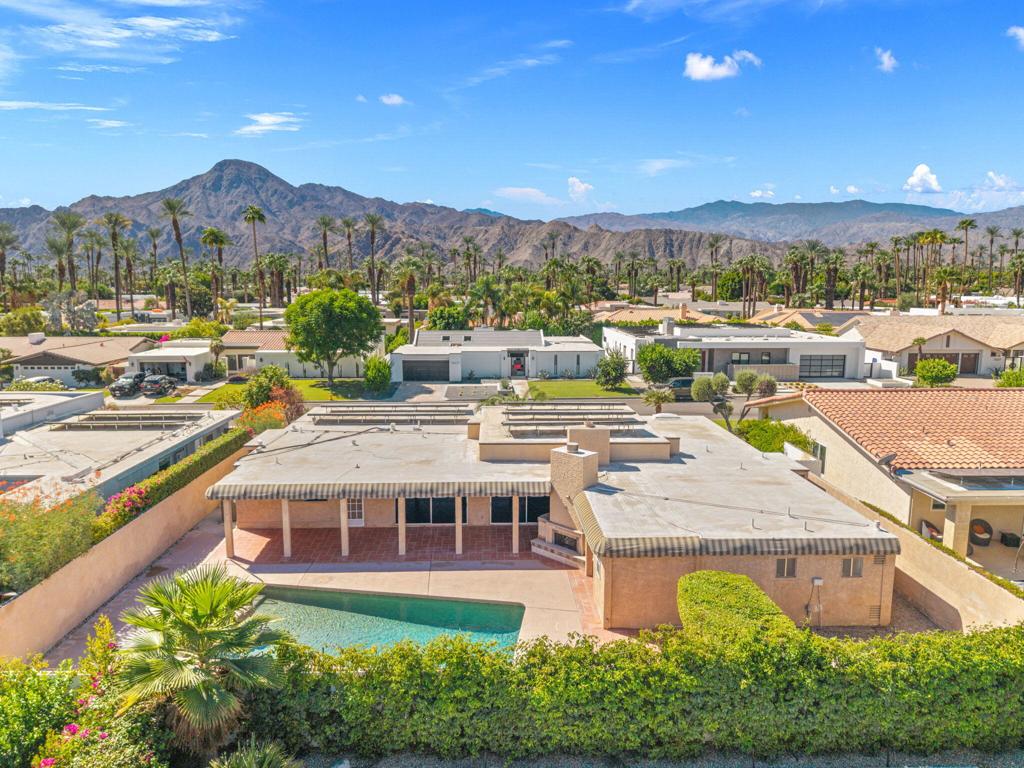 75406 Montecito Drive Property Photo 7