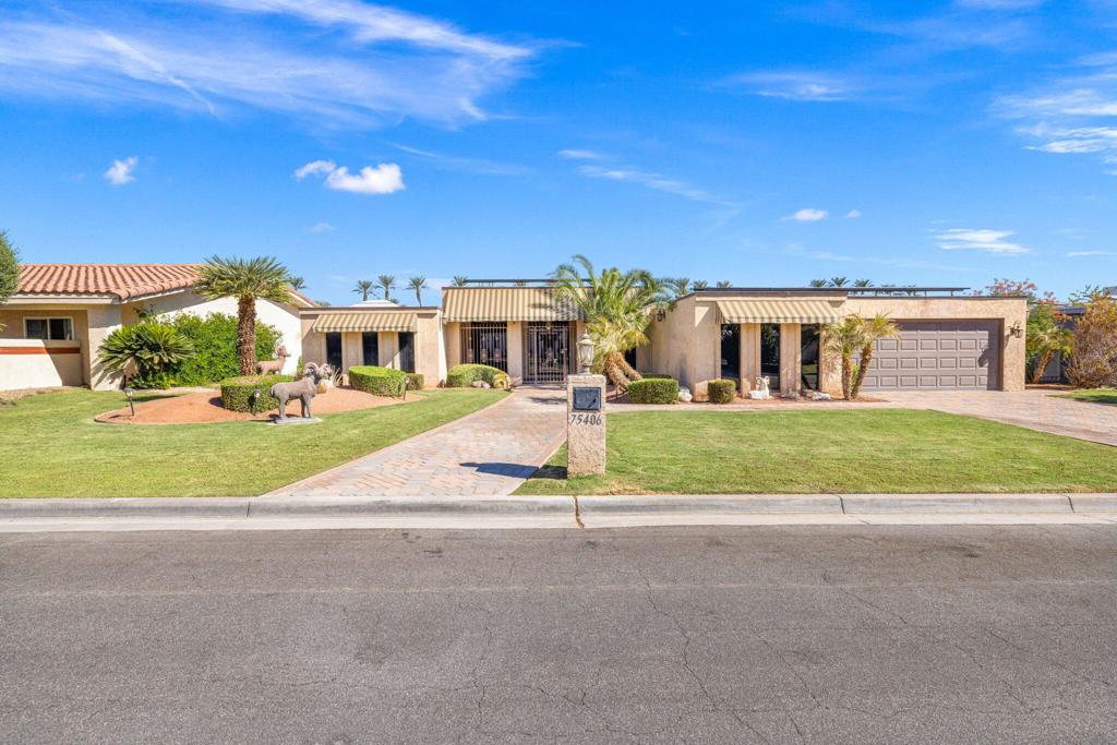 75406 Montecito Drive Property Photo 9