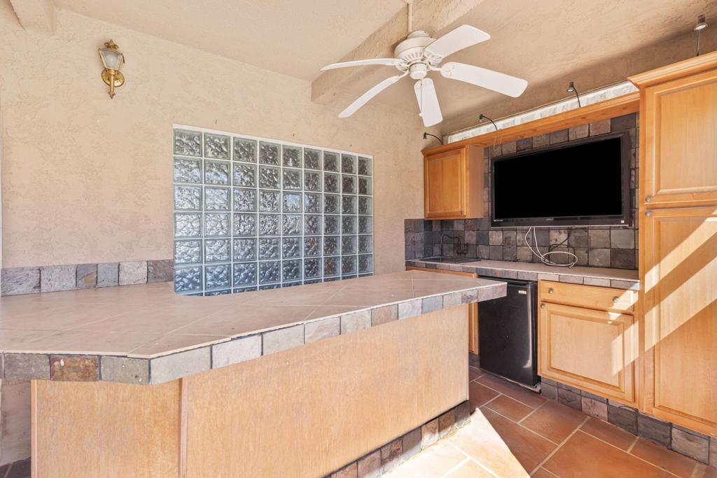 75406 Montecito Drive Property Photo 20