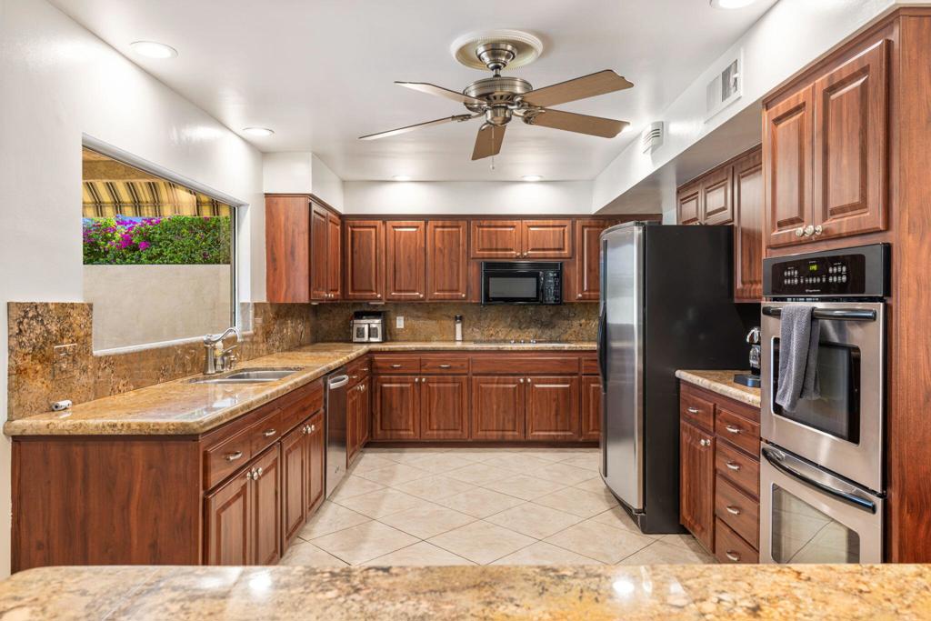 75406 Montecito Drive Property Photo 42