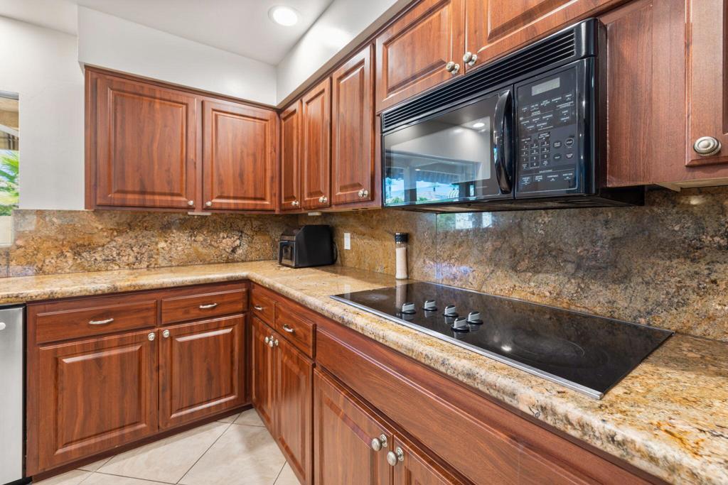 75406 Montecito Drive Property Photo 45