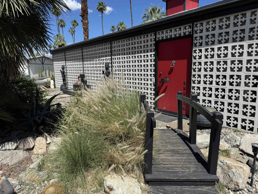 70260 Highway 111 124 Property Photo 4