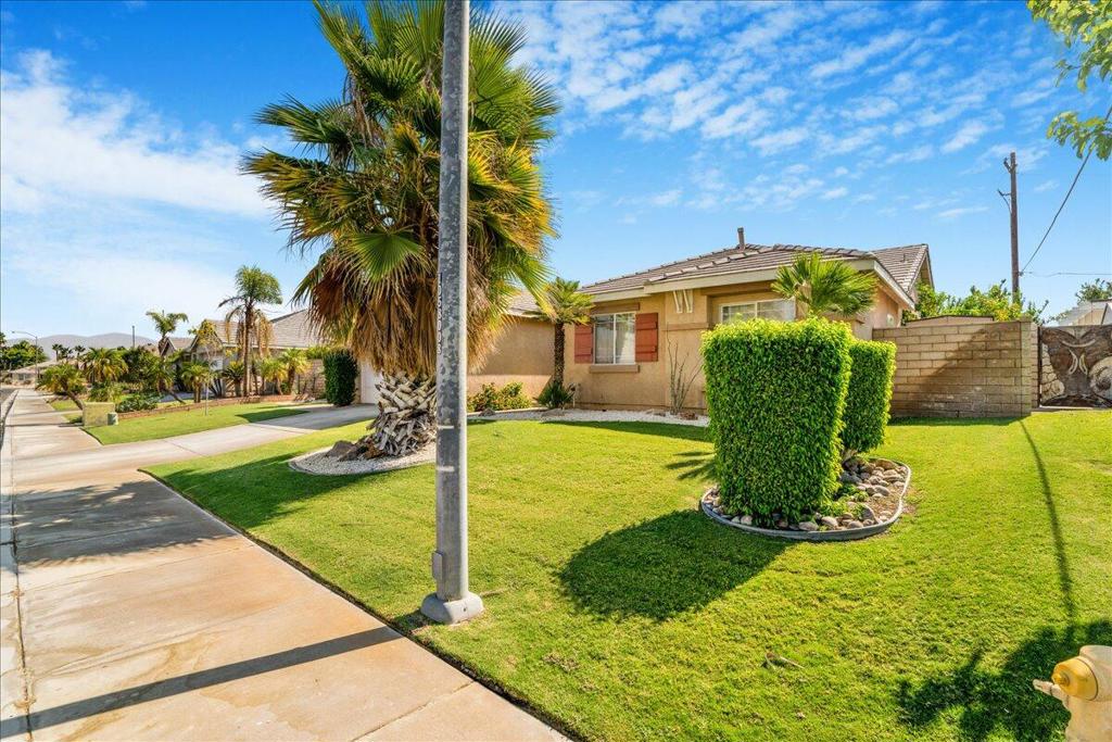 41736 Moneaque Road Property Photo 3