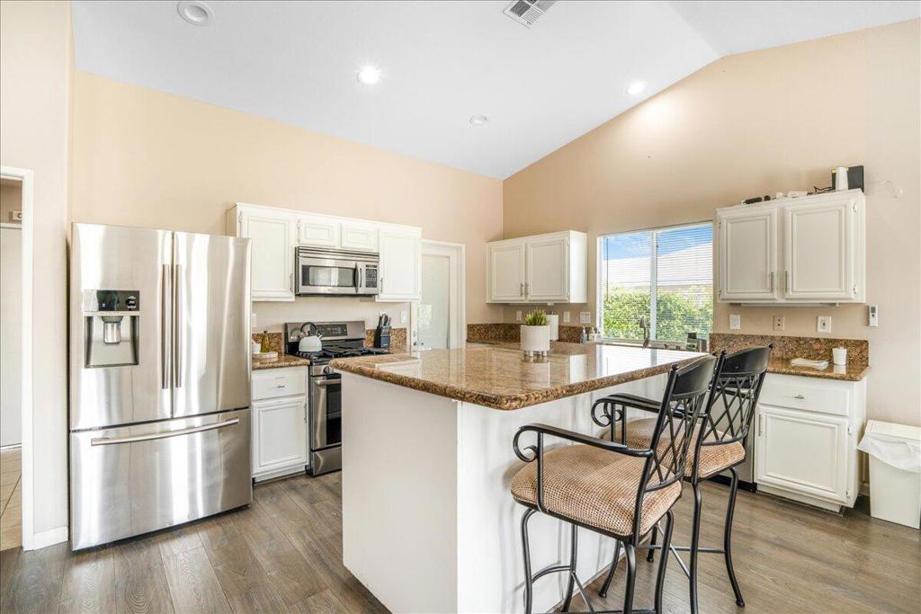 41736 Moneaque Road Property Photo 10