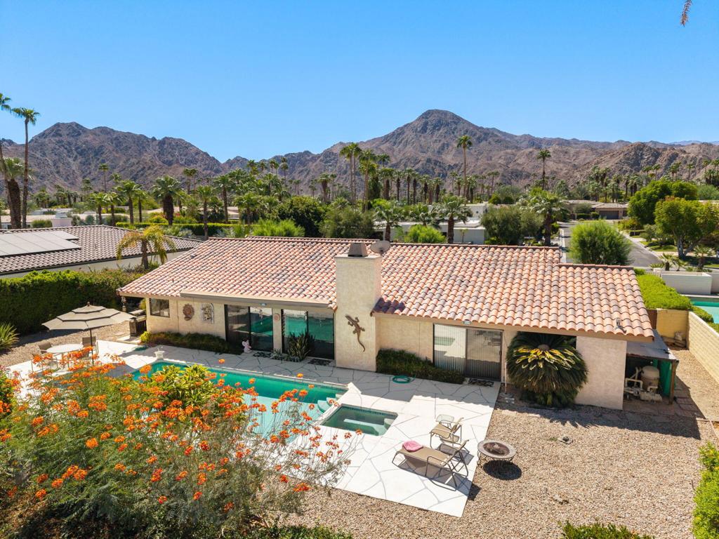 75582 Painted Desert Drive Property Photo 3