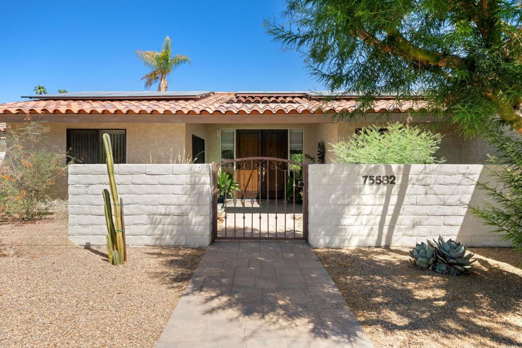75582 Painted Desert Drive Property Photo 7