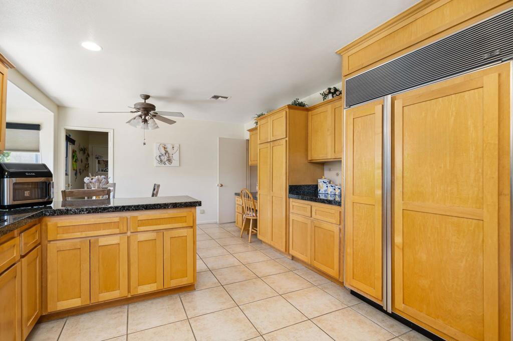 75582 Painted Desert Drive Property Photo 18