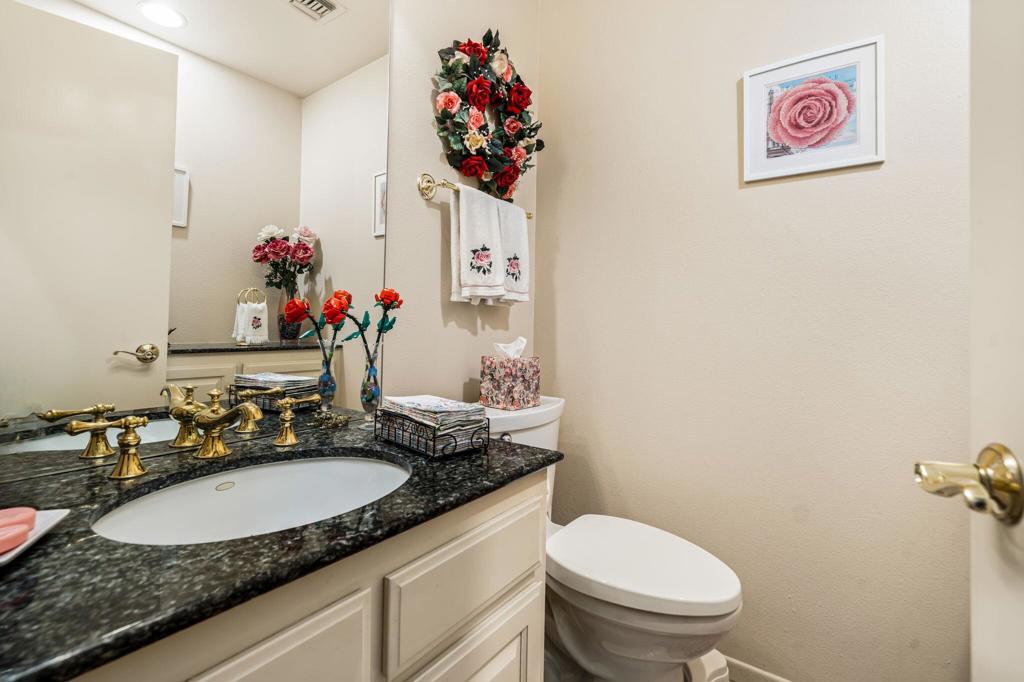 75582 Painted Desert Drive Property Photo 29