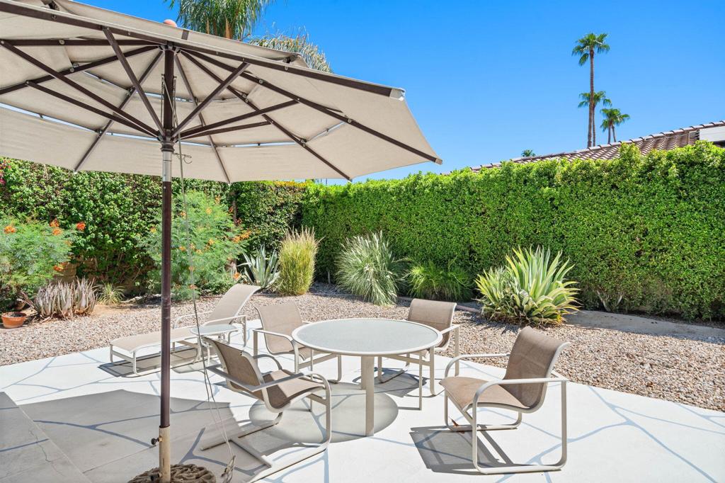 75582 Painted Desert Drive Property Photo 32