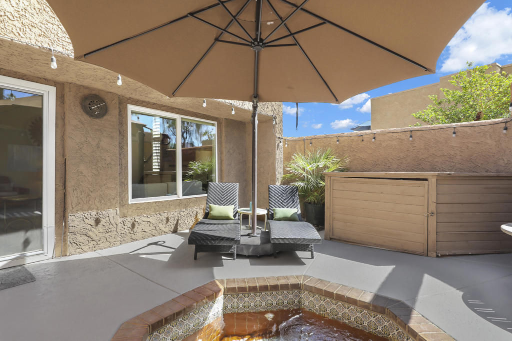 73499 Foxtail Lane Property Photo 6