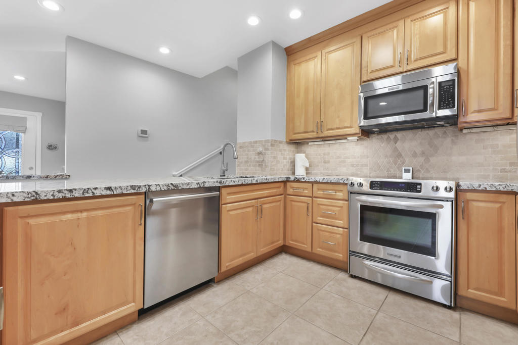 73499 Foxtail Lane Property Photo 12