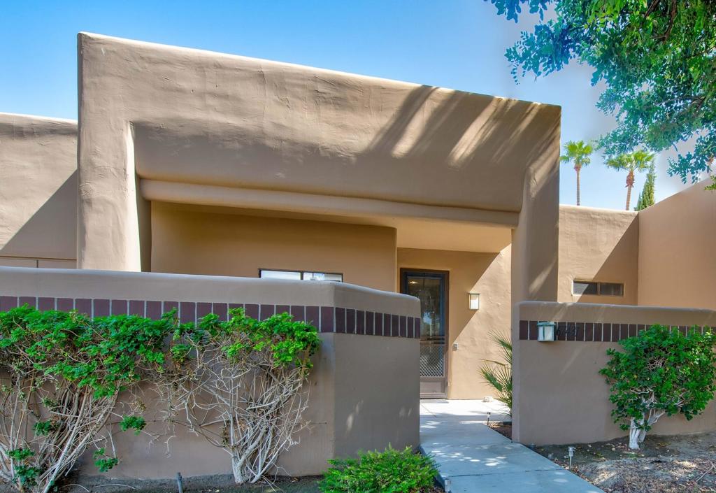 67431 Toltec Court Property Photo 1