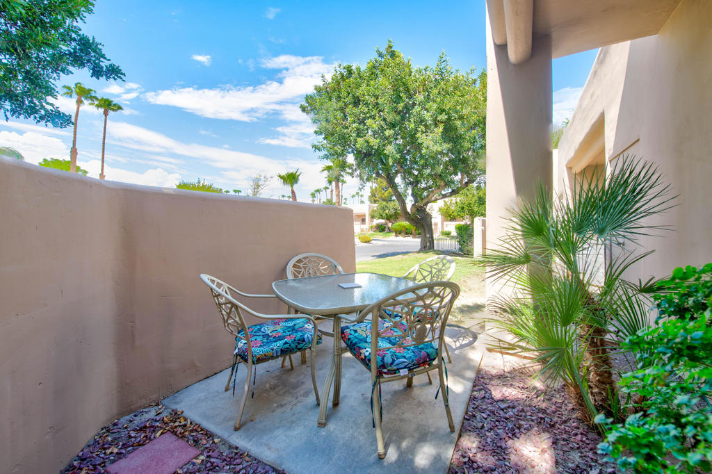 67431 Toltec Court Property Photo 3