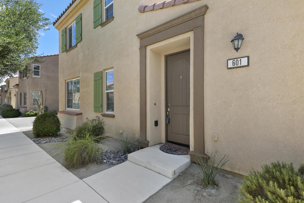 601 Calle Vibrante Property Photo 8