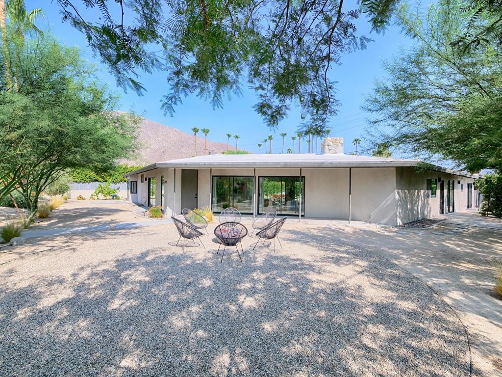 792 E Mesquite Avenue Property Photo 16