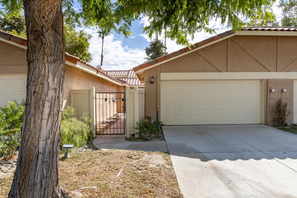 250 Serena Drive Property Photo 3