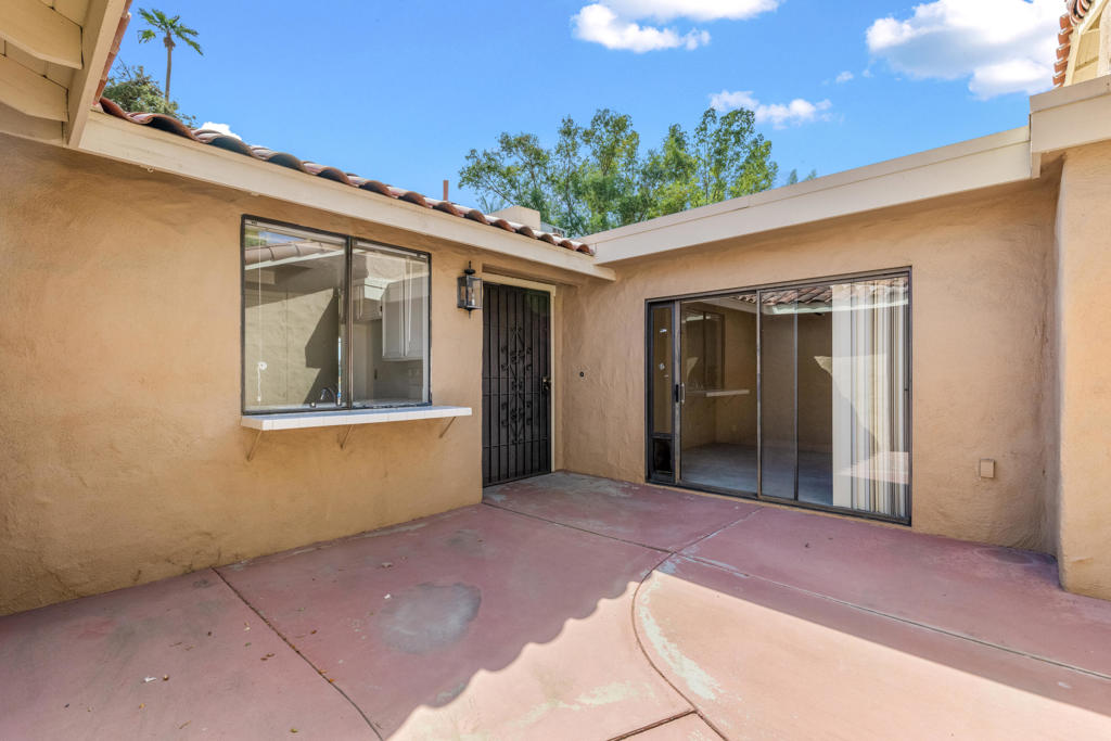250 Serena Drive Property Photo 5