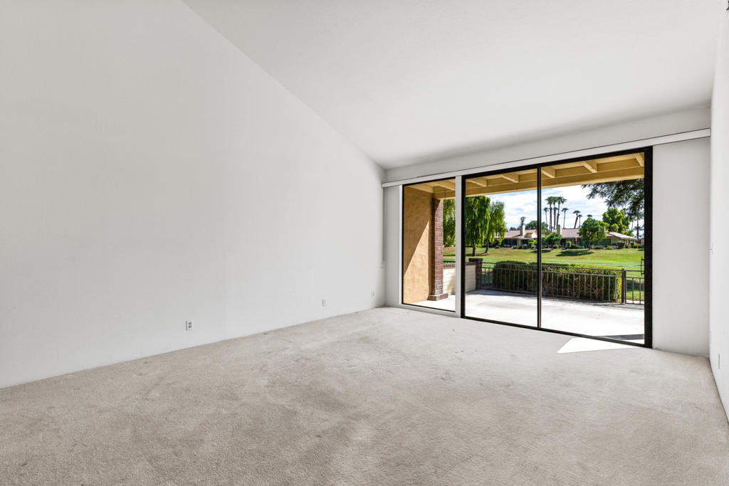 250 Serena Drive Property Photo 17