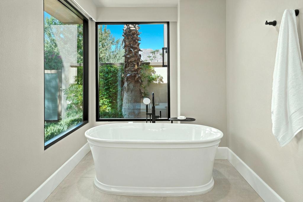 55435 Oak Hill Property Photo 47