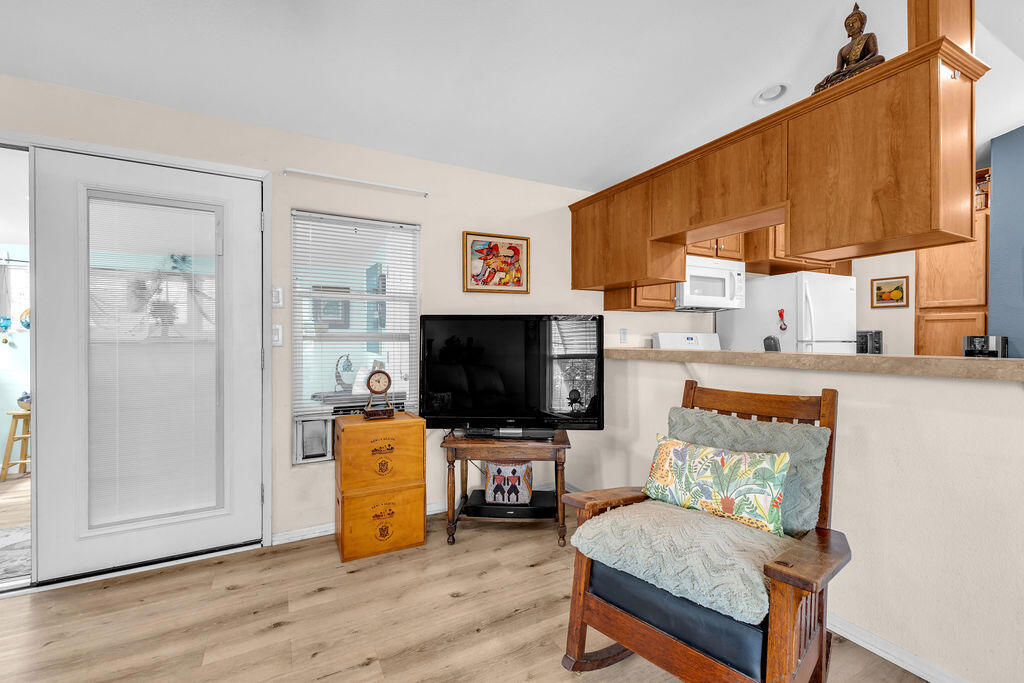 35 Sand Creek Creek Property Photo 12