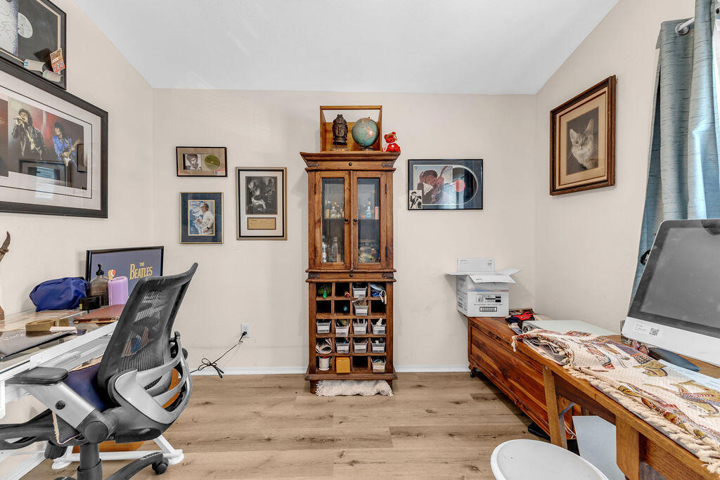 35 Sand Creek Creek Property Photo 22