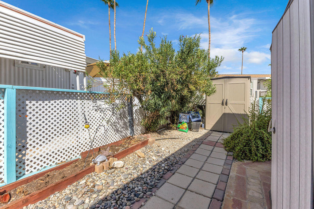 35 Sand Creek Creek Property Photo 32
