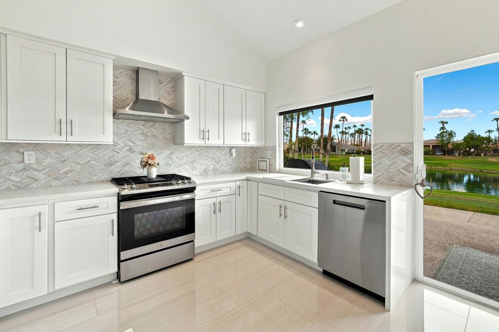 54480 Shoal Creek Property Photo 8