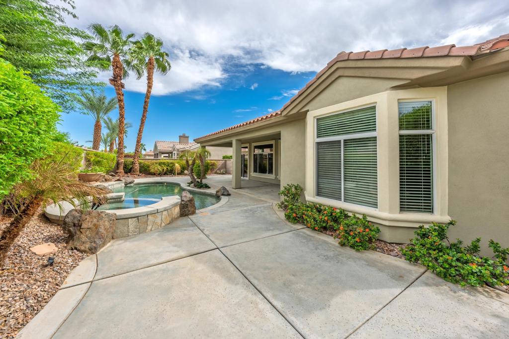35148 Minuet Drive Property Photo 8