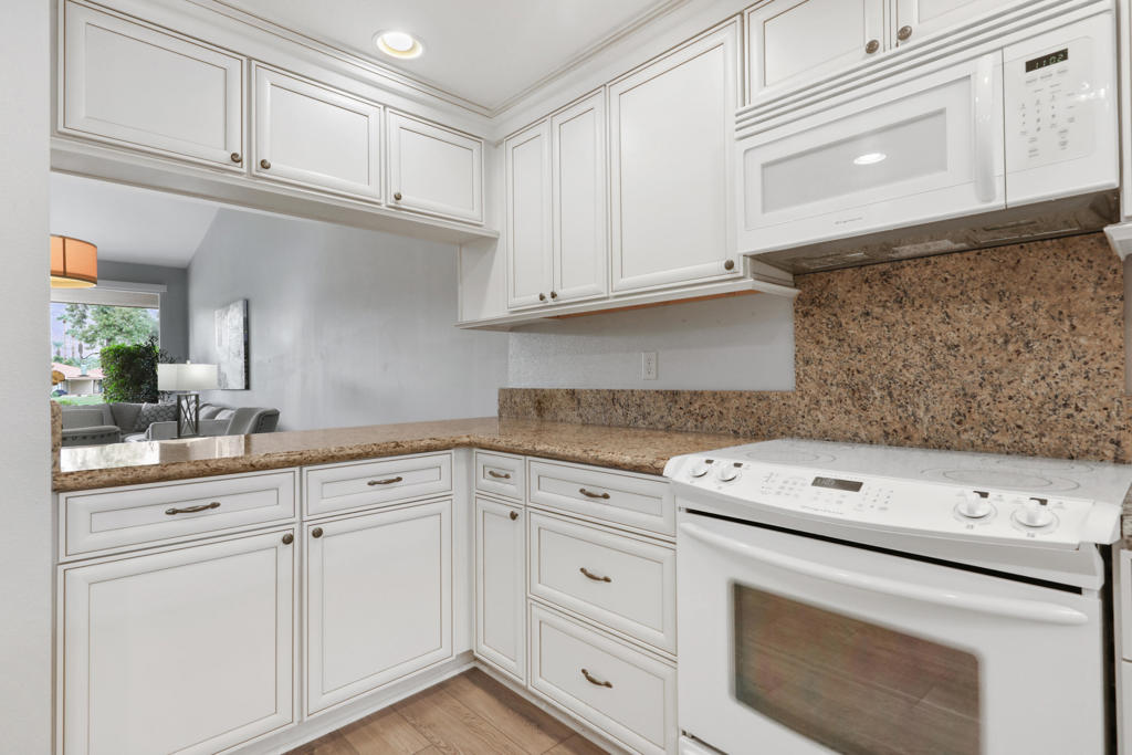 60 La Cerra Drive Property Photo 14