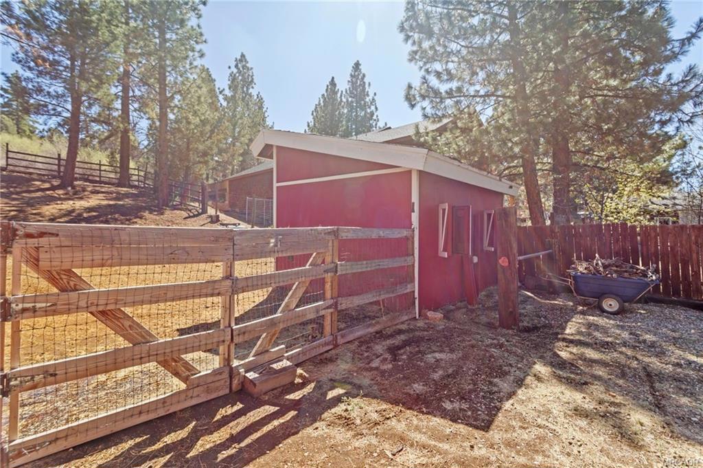 2160 Mariposa Lane Property Photo 30