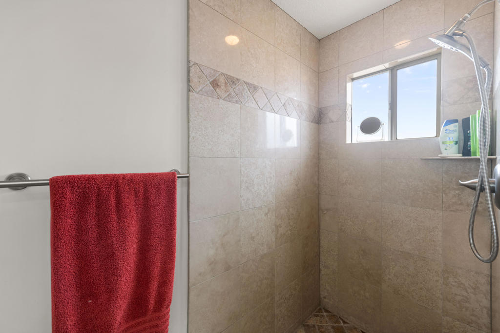 73721 Oak Flats Drive Property Photo 19