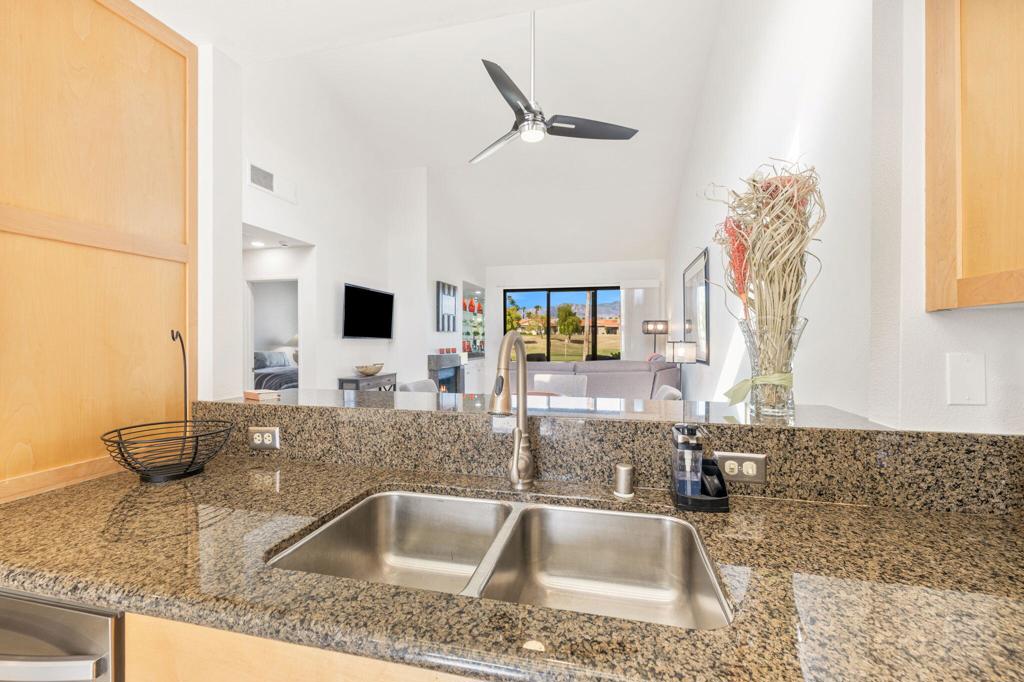 38435 Plumosa Circle Property Photo 12