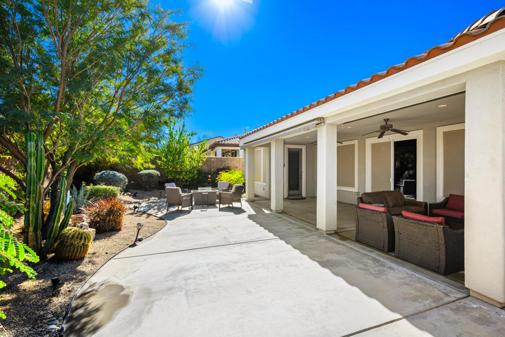 60108 Katie Circle Property Photo 5
