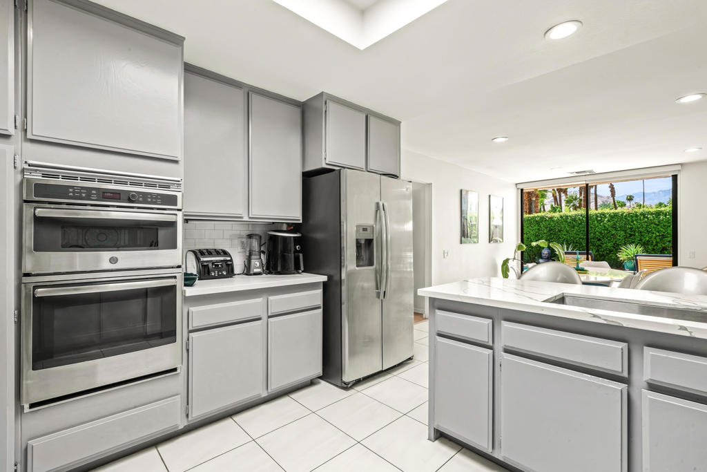 16 Cornell Drive Property Photo 18
