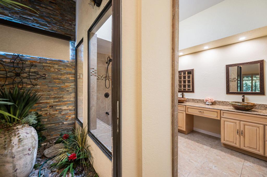 44017 Erie Court Property Photo 25