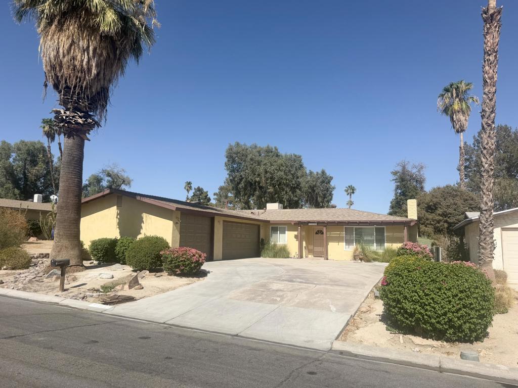 43586 Virginia Avenue Property Photo 2