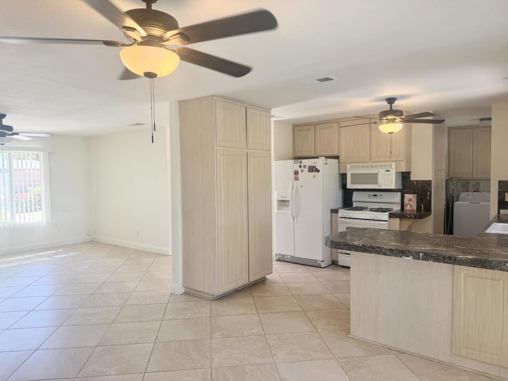 43586 Virginia Avenue Property Photo 6