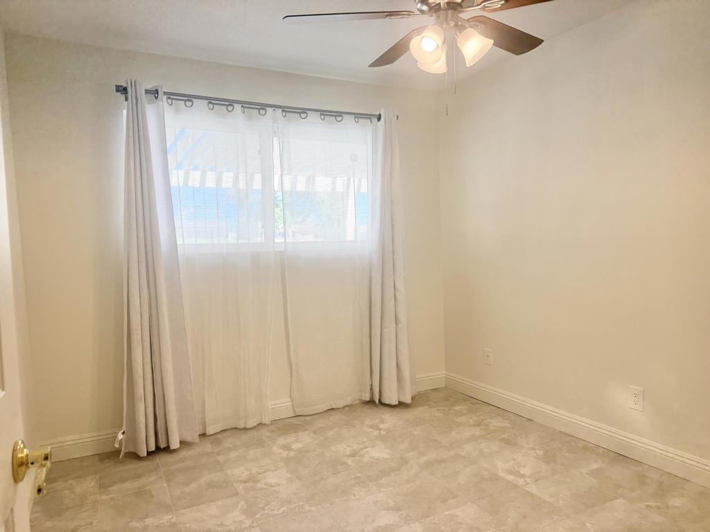 43586 Virginia Avenue Property Photo 11