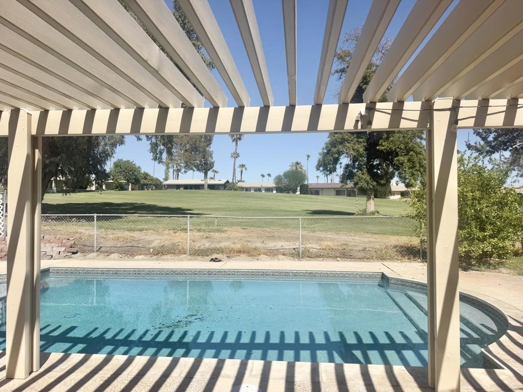 43586 Virginia Avenue Property Photo 16