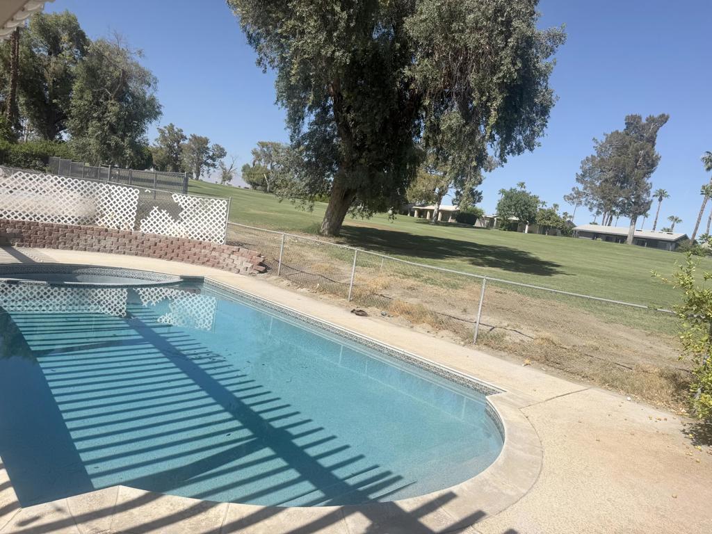 43586 Virginia Avenue Property Photo 17
