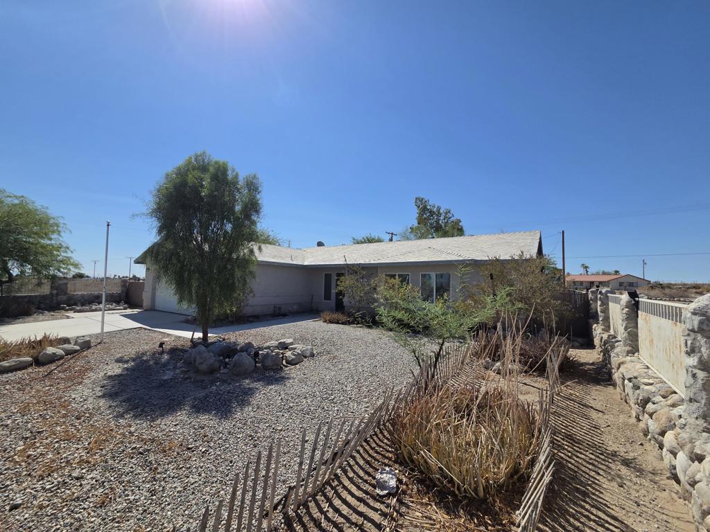 1553 Black Sea Avenue Property Photo 11