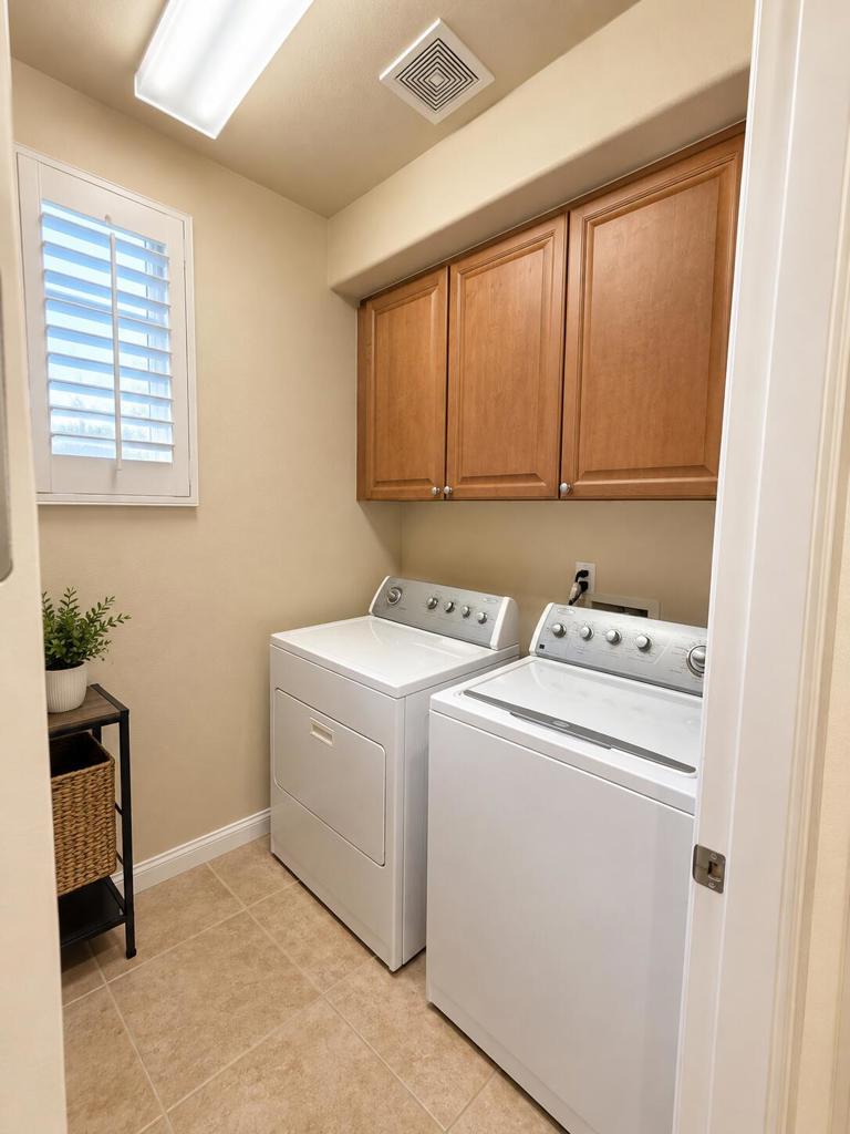48416 Legacy Drive Property Photo 17