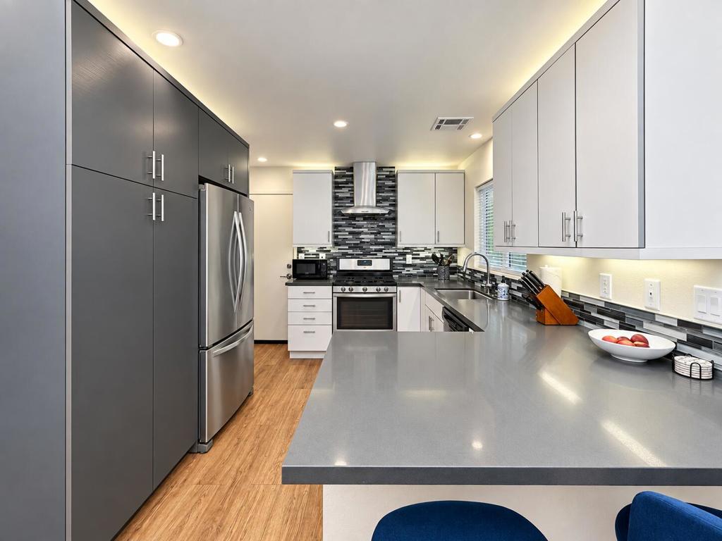 72477 Rolling Knoll Drive Property Photo 14
