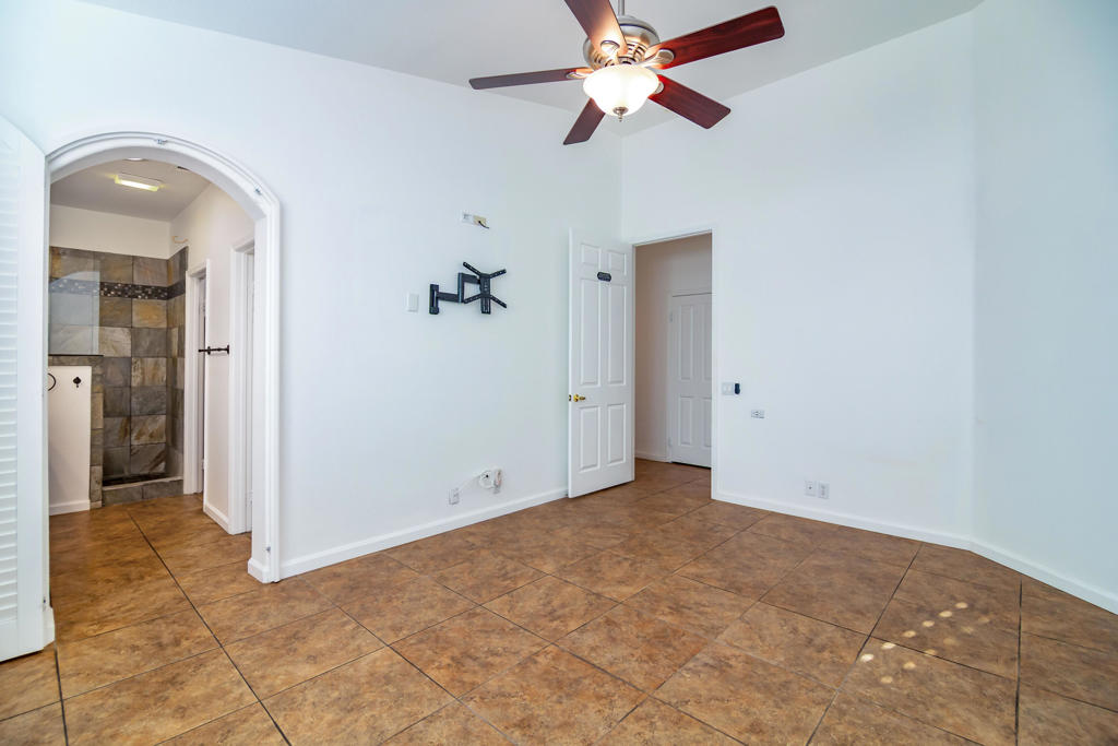 67520 S Laguna Drive Property Photo 28