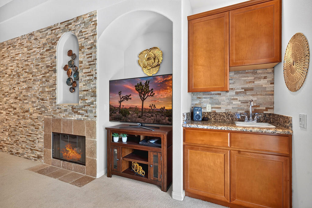 1707 Via San Martino Property Photo 4