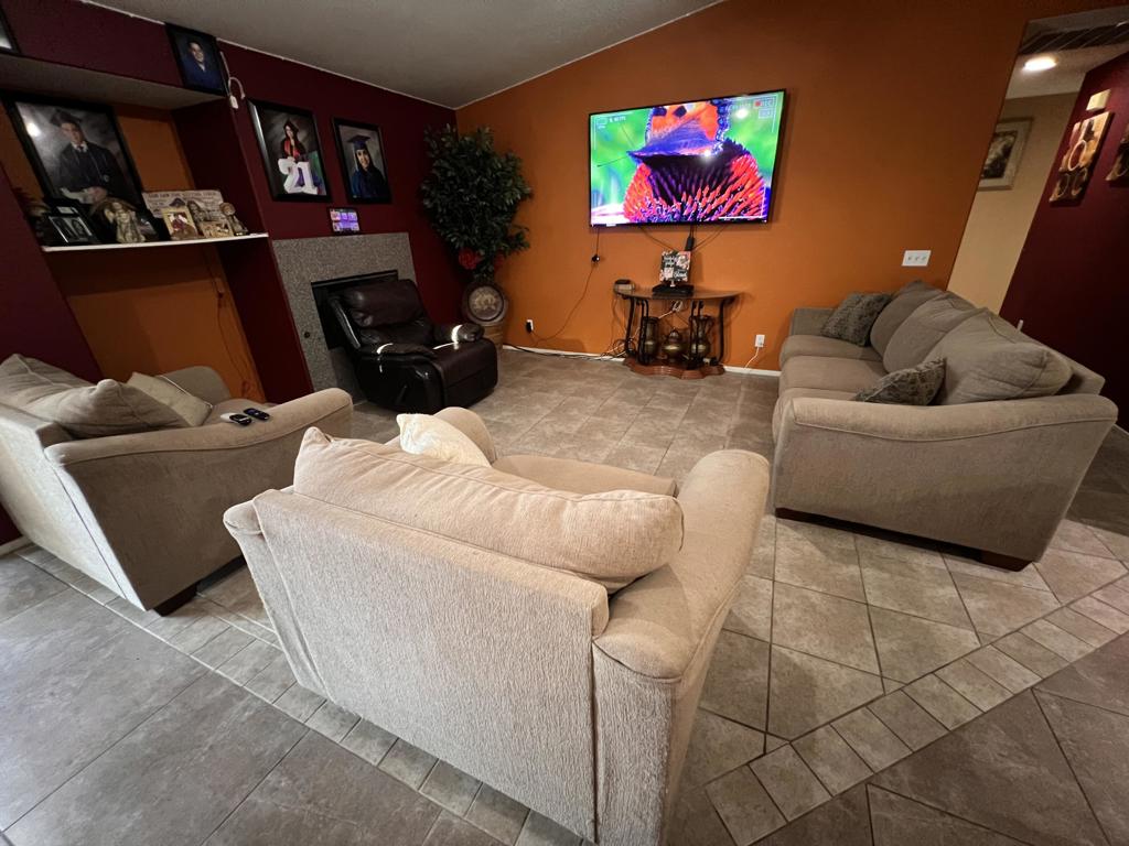 1276 Nile Drive Property Photo 12