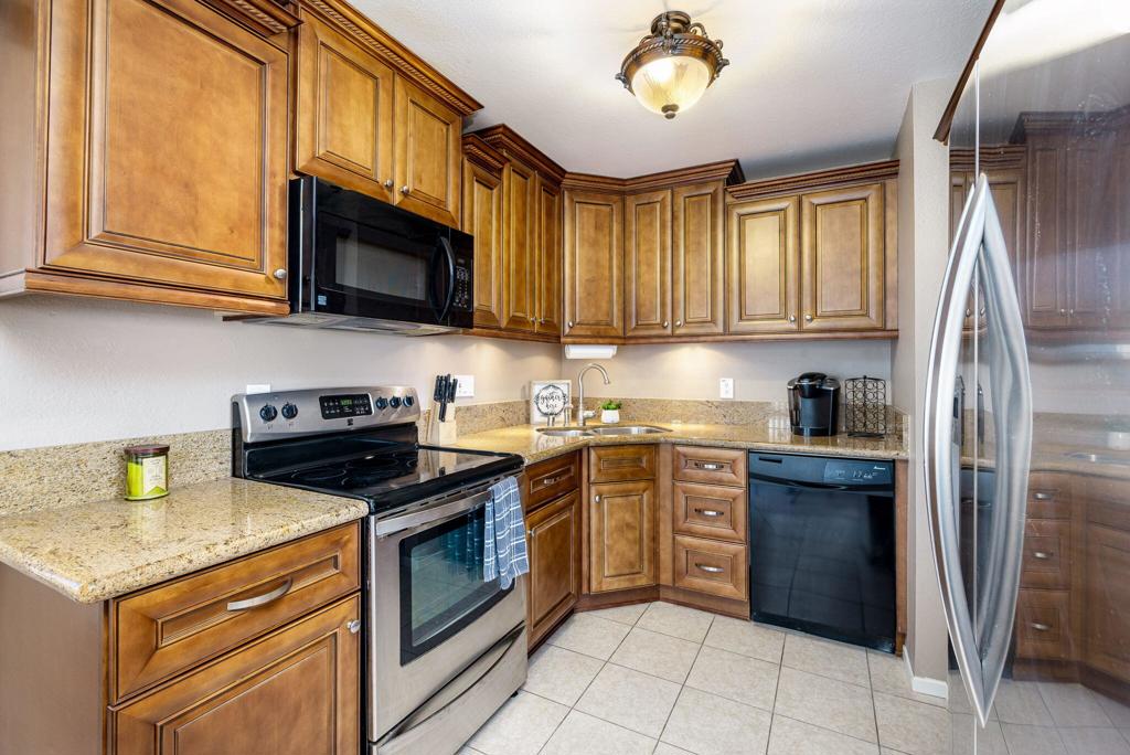 66735 12th Street B2 Property Photo 9