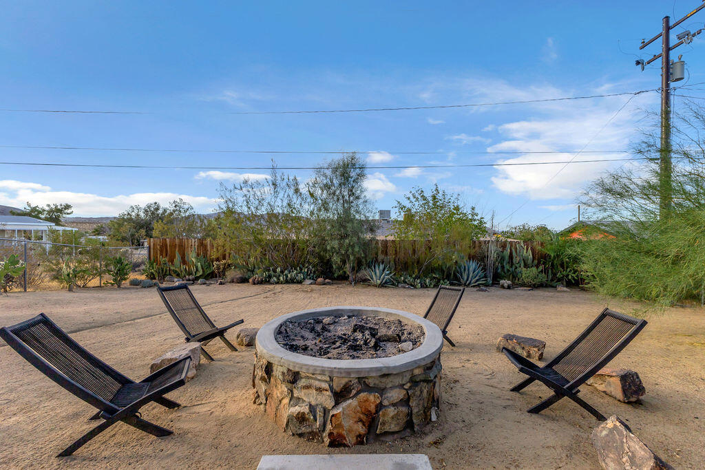 61548 Capilla Drive Property Photo 39