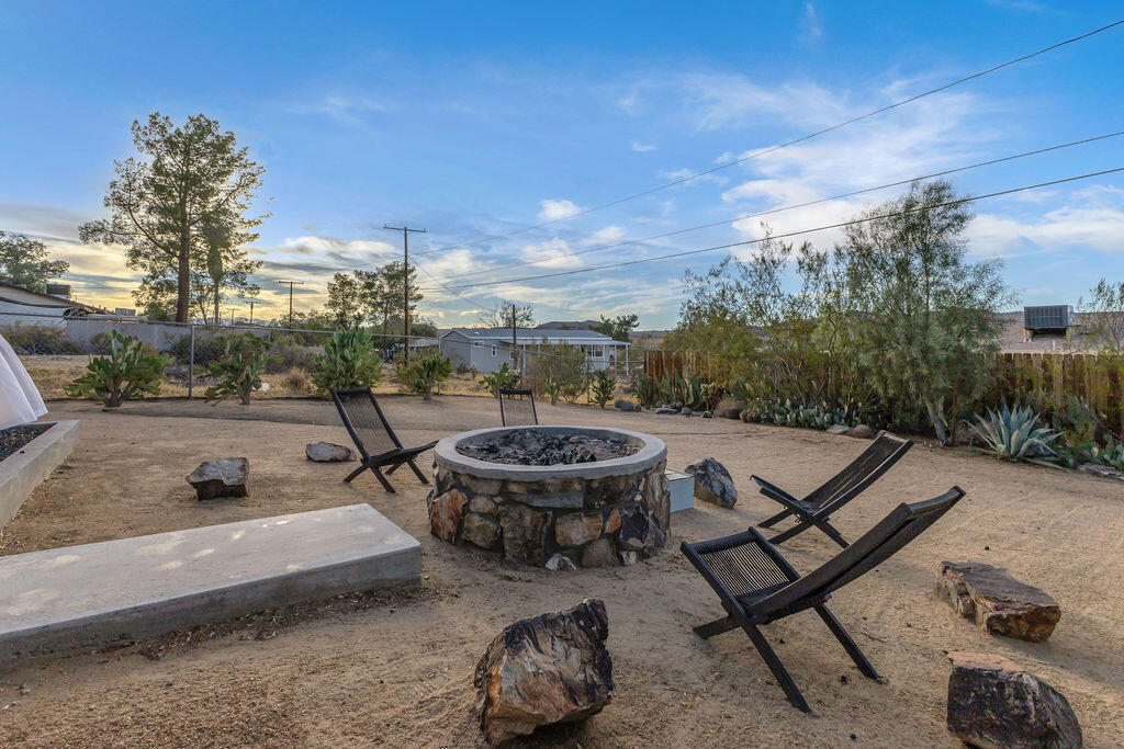61548 Capilla Drive Property Photo 40